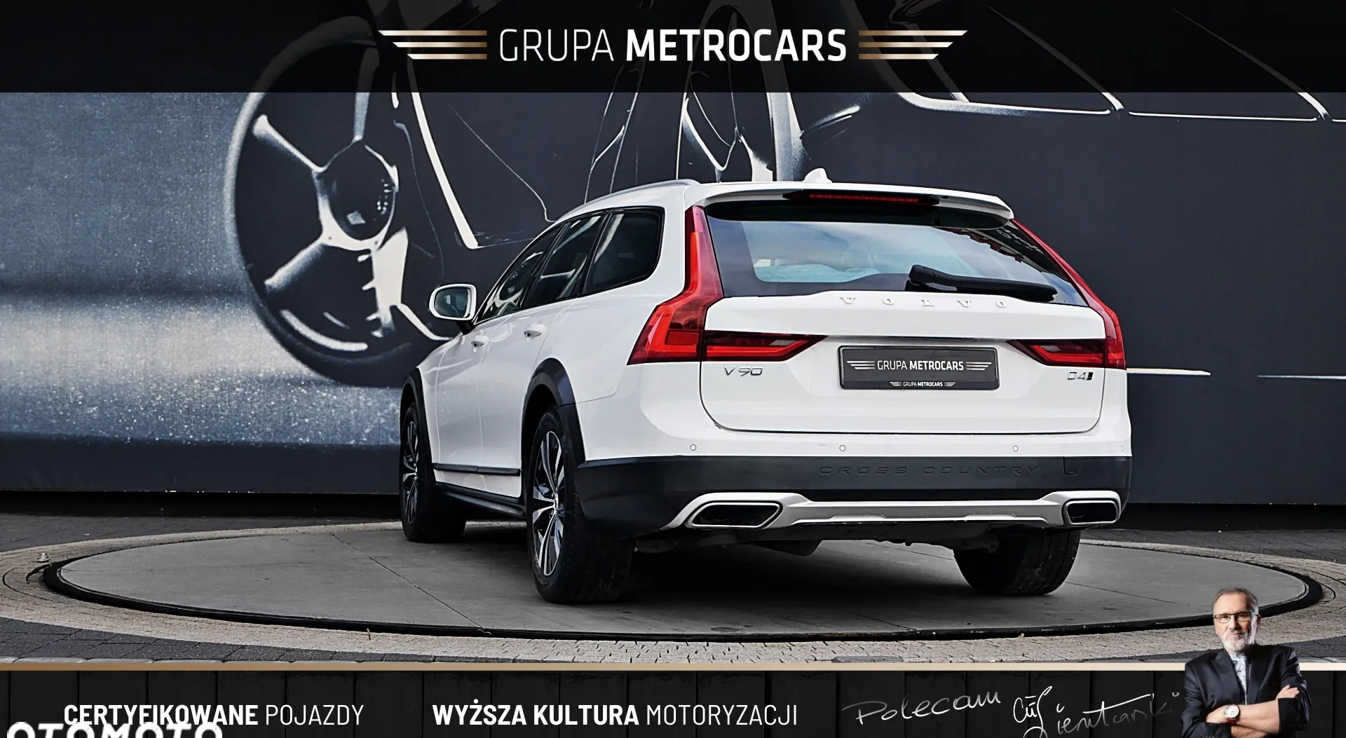 Volvo V90 Cross Country cena 135899 przebieg: 99547, rok produkcji 2019 z Nowy Dwór Gdański małe 631